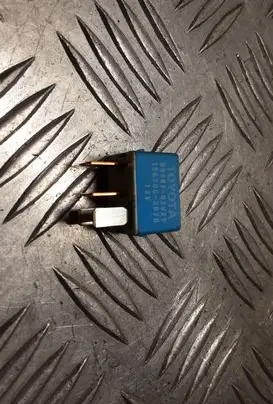 Lexus GS 300 350 430 450H Other relay 9098702027 1567002870