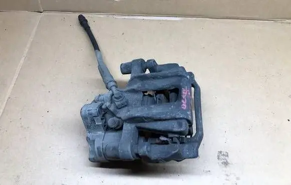 Skoda Octavia Mk4 Rear brake caliper 5R3615406A