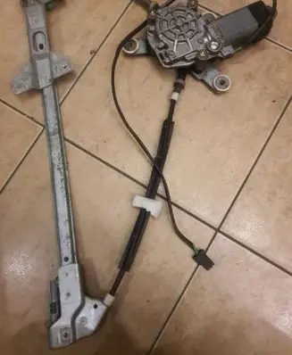 Audi A6 S6 C4 4A Front door window regulator with motor 4A0837398A