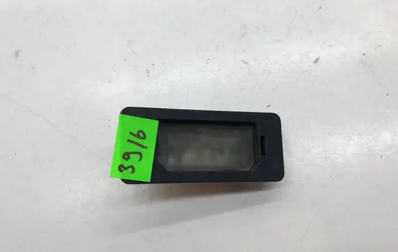 BMW 3 G20 G21 Number plate light 9481841 21063082505