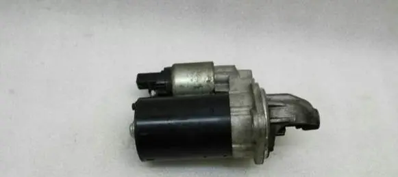 BMW Z4 E89 Starter motor 7521123