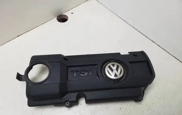 Volkswagen Golf VI Engine cover (trim) 03C103925AA 03C103925AM