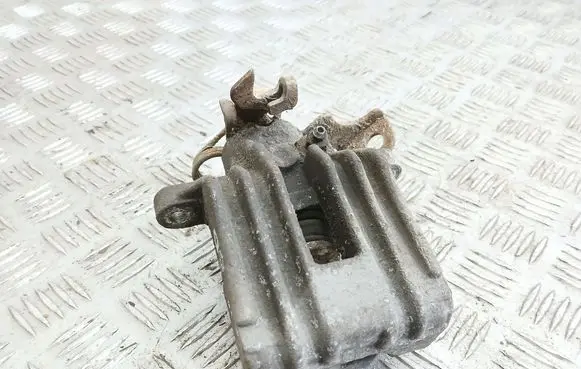 Rear brake caliper