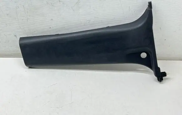 Nissan Navara D23 (B) pillar trim (bottom) 769154KJ0A