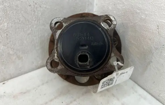 Toyota Prius (XW30) Rear wheel ball bearing 8954452040