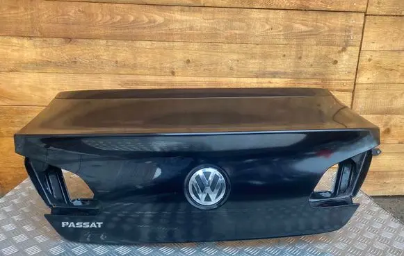 Volkswagen PASSAT CC Tailgate/trunk/boot lid