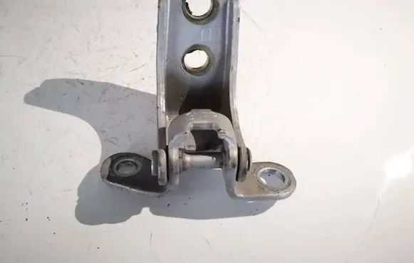 Honda Jazz Front door upper hinge 