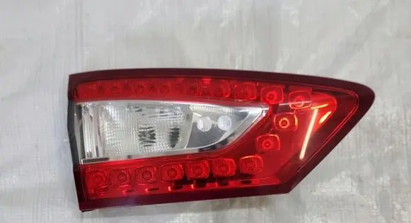 Ford Mondeo MK V Rear/tail lights DS73-13A603-GG