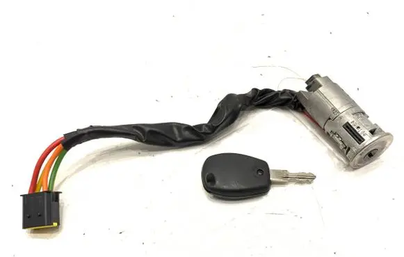 Dacia Sandero Ignition lock