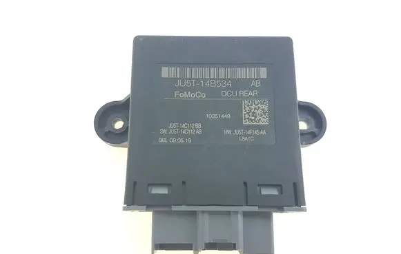 Ford Fusion II Door control unit/module JU5T14B534AB JU5T14B534
