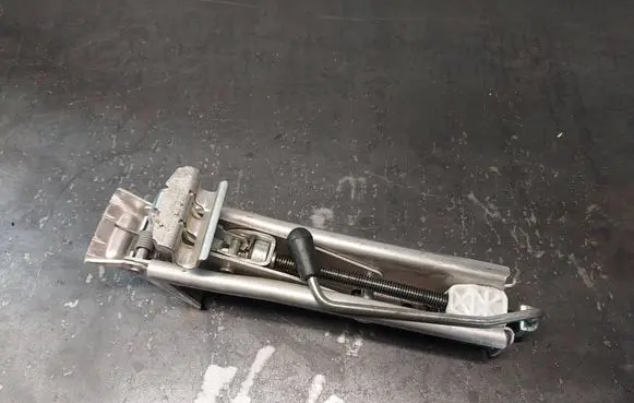 Seat Ibiza III (6L) Lift Jack 6Q0011031D