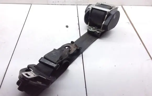 Renault Master III Front seatbelt 868840018R 2194191328 0408409