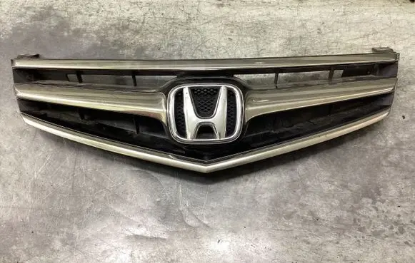 Honda Accord Front bumper upper radiator grill