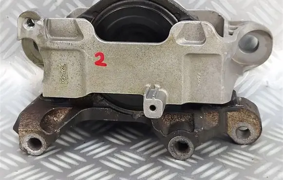 Ford Kuga III Engine mount vacuum valve LX636F012AC