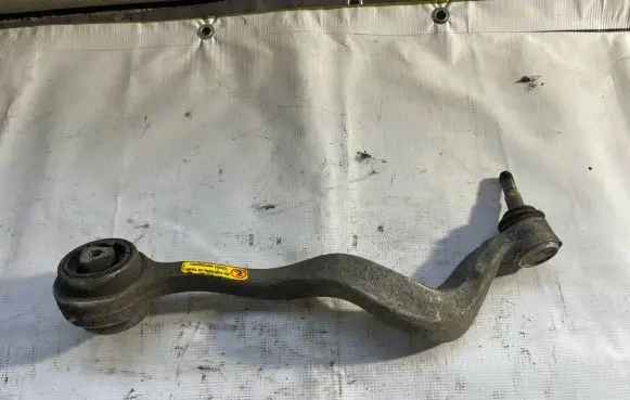 BMW 6 E63 E64 Front control arm G08276