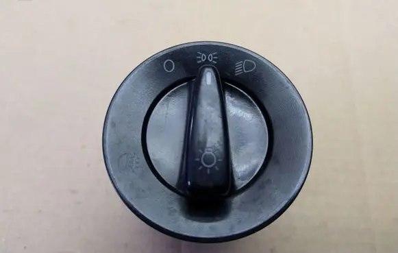 Volkswagen PASSAT B5.5 Light switch 3B0941531B