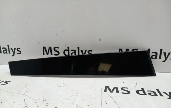 Mercedes-Benz E W211 Front door glass trim molding A2116903187 2116903187