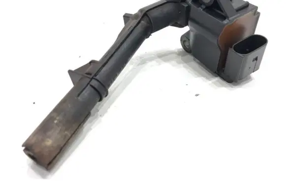 Mercedes-Benz E W212 High voltage ignition coil 2749061400