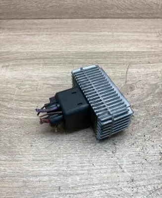 Opel Zafira A Glow plug pre-heat relay 09132691 51299008