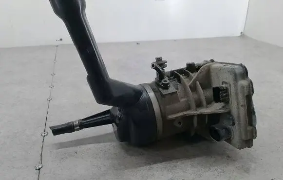 Citroen C4 Grand Picasso Power steering pump 