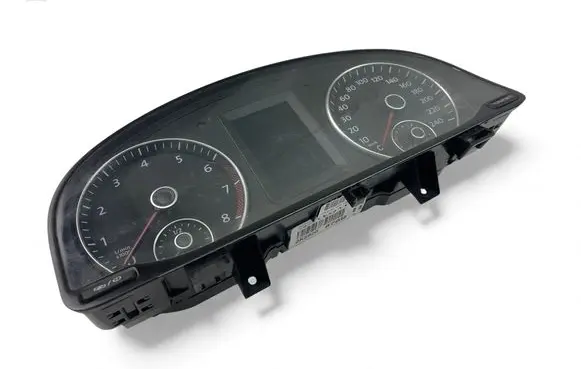 Volkswagen Caddy Speedometer (instrument cluster) 2K5920876B