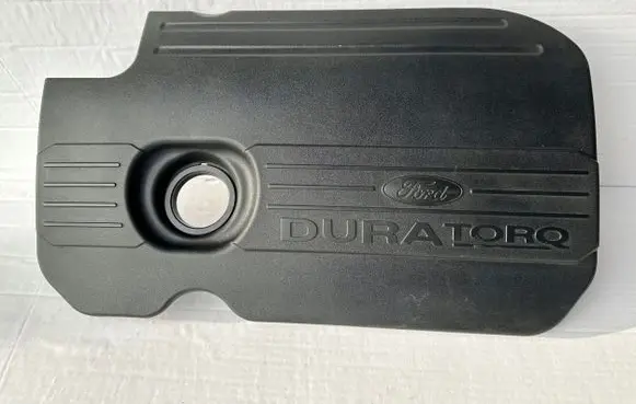 Ford Focus Engine cover (trim)