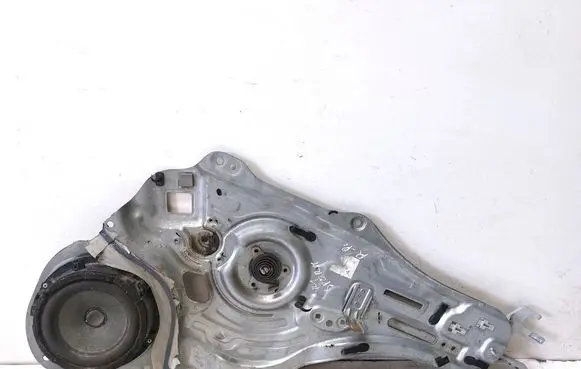 KIA Sportage Front door window regulator with motor