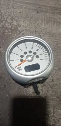 Mini One - Cooper R50 - 53 Tachometer 
