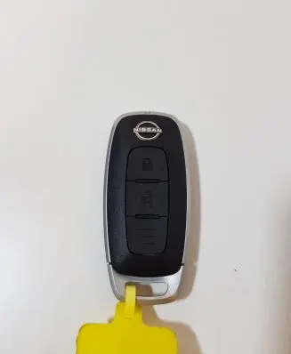 Nissan Qashqai J12 Ignition key/card 