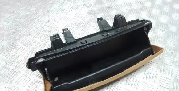 Porsche Cayenne (92A) Seat trim 8K0882601D