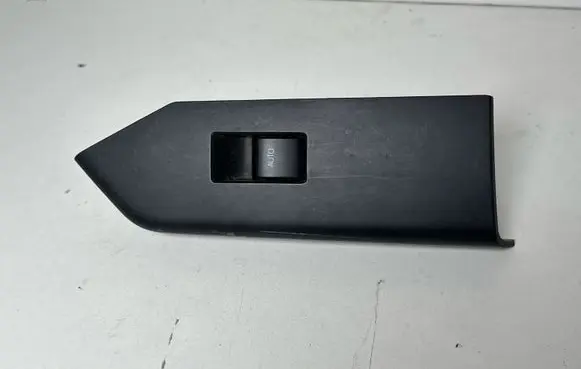 Ford Mustang V Electric window control switch DR3314A563AA