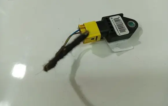 Mercedes-Benz A W169 Airbag deployment crash/impact sensor A1698202226