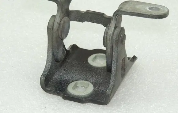 Opel Meriva B Rear door lower hinge 13280713