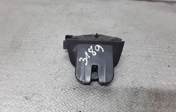 Audi A4 S4 B7 8E 8H Tailgate/trunk/boot lock/catch/latch 8P4827505B