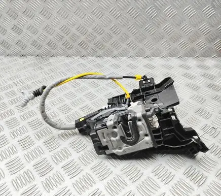 Mercedes-Benz CLS C257 Front door lock A0997208601 A2220063999