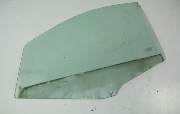 Fiat Panda 141 Front door window glass four-door 