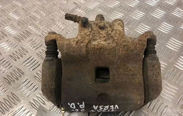 Nissan Tiida C11 Front brake caliper
