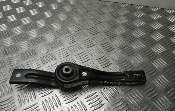 Audi Q2 - Engine mount bracket 5Q0199855M VD15619