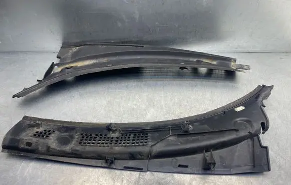 Peugeot Partner Wiper trim 9642405877