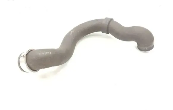Mercedes-Benz C W204 Engine coolant pipe/hose A2045010682