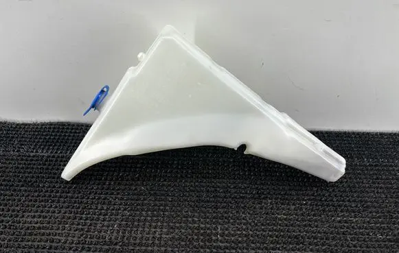 Audi TT TTS Mk2 Windshield washer fluid reservoir/tank 8J0955453 8J0955453A 8J0955453B