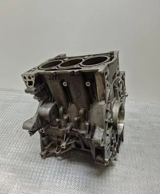 Volkswagen Polo IV 9N3 Engine block 03d103019m