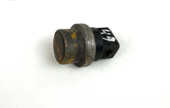 Coolant temperature sensor