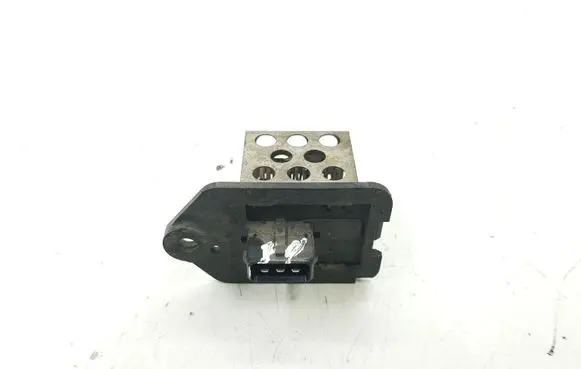 Peugeot 307 Coolant fan relay 9641212480