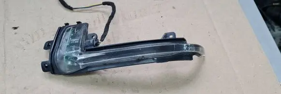 Audi A4 S4 B8 8K Mirror indicator light 8K0949101C