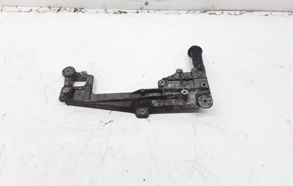 Volkswagen Golf Plus EGR valve cooler bracket 03G131159