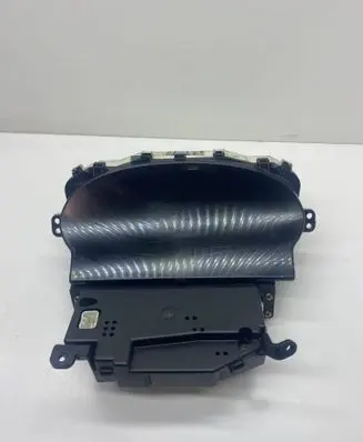 Toyota Yaris Speedometer (instrument cluster) 8380052640 4573000961