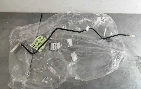 Renault Master III Clutch pipe/line 8200789594