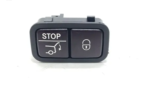Mercedes-Benz GL X166 Tailgate/boot open switch button A2128210551