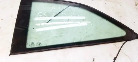 Audi A5 8T 8F Rear side window